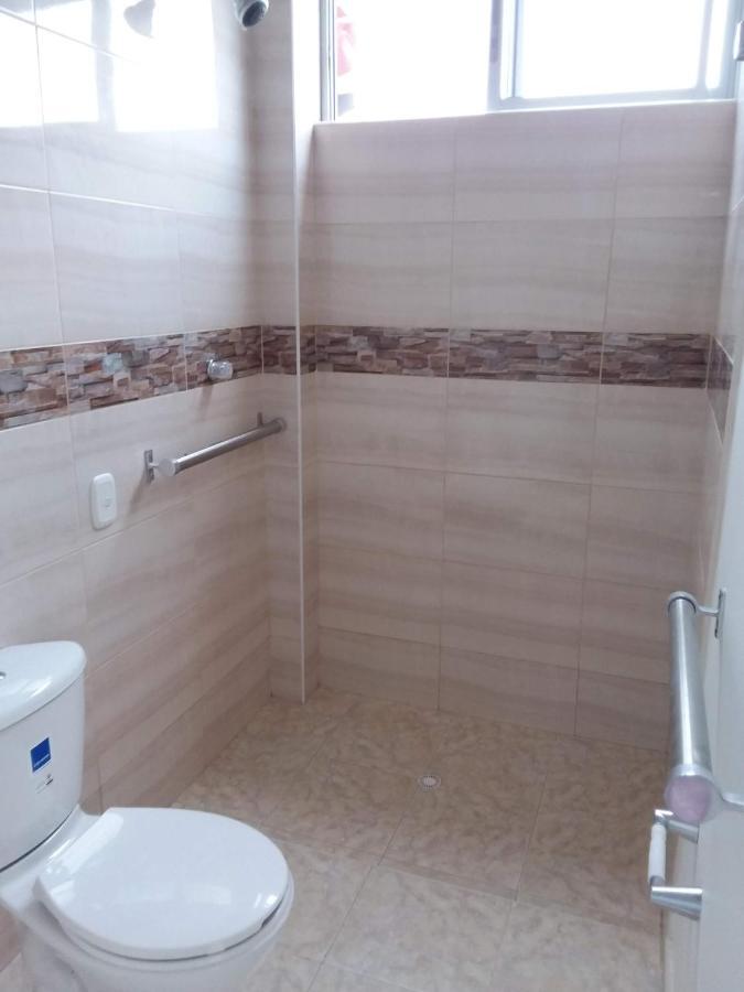 C&H Casa Campestre El Oasis Ricaurte Girardot Bed and Breakfast Buitenkant foto